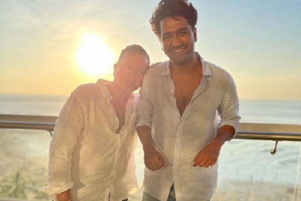 Vicky Kaushal's dad Sham Kaushal cannot contain his joy after becoming a 'dadaji'