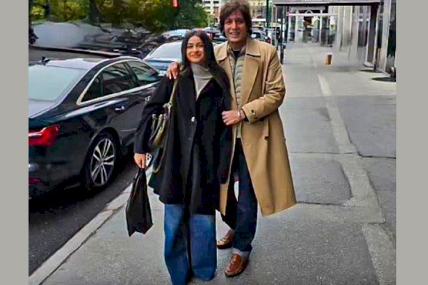 Chunky Panday enjoys ‘a slice of New York’ with daughter Rysa Panday