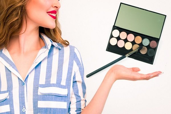The Power of Everyday Glam: Embracing Effortless Beauty with the Right Makeup Palette