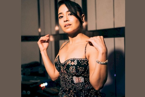 Shweta Tripathi reveals 'I personally enjoy independent films more'