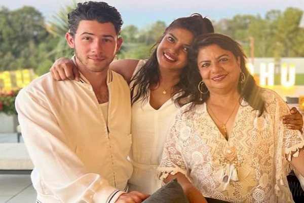 Priyanka Chopra's mother Madhu Chopra wishes daughter and SIL Nick Jonas on their 7th wedding anniversary