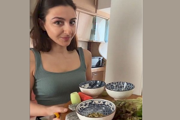 Soha Ali Khan shares the recipe of the green juice she enjoys most mornings