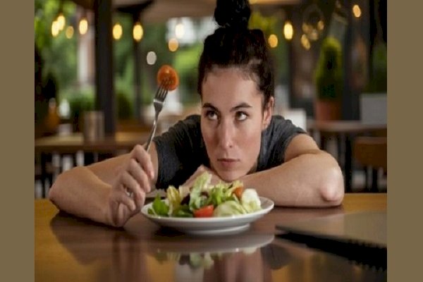 Gaining Weight Despite Eating Healthy? Take a Closer Look at These Habits