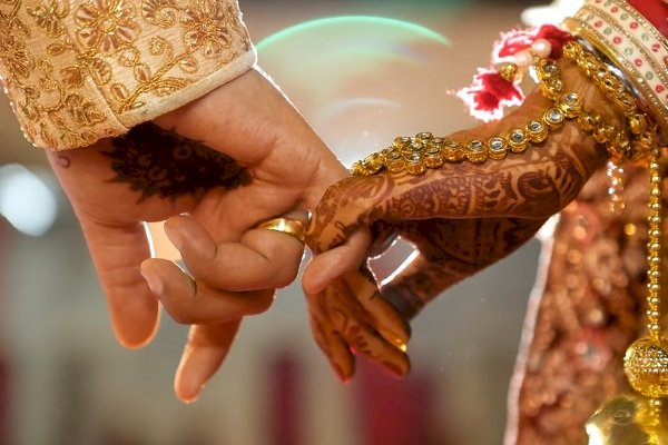 Wedding Budget Breakdown: Where to Spend and Where to Save