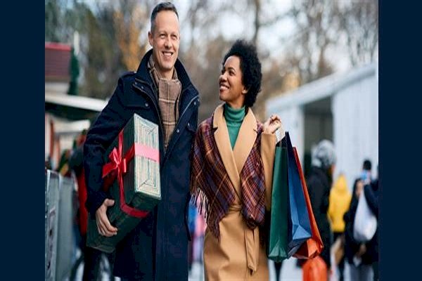 Seasonal Shopping Trends You Should Know