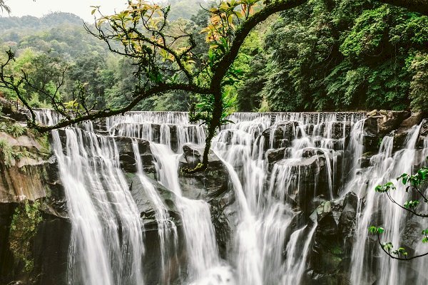 Best Waterfall Destinations for Nature Lovers