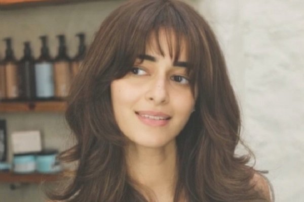 Ananya Panday undergoes the scissors, gets a fresh new look
