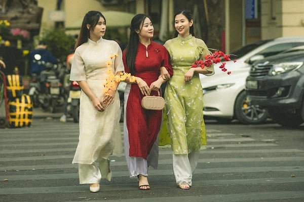 Styling Kurtis Creatively: Elevate Your Everyday Ethnic Look