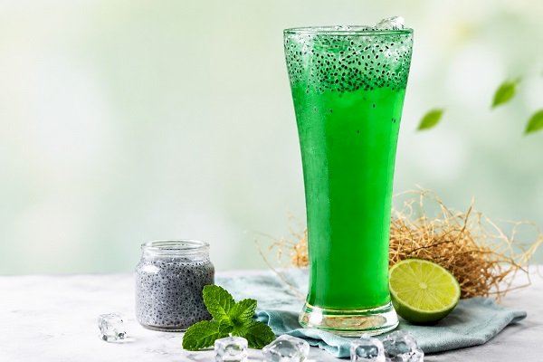 Poppy syrup cools the body and mind in summer, keeping you energized and refreshed throughout the day.