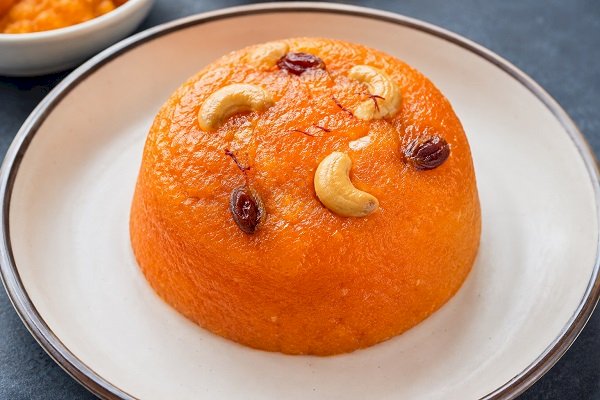 Rava Kesari Recipe: A Classic South Indian Sweet That's Ready in Minutes