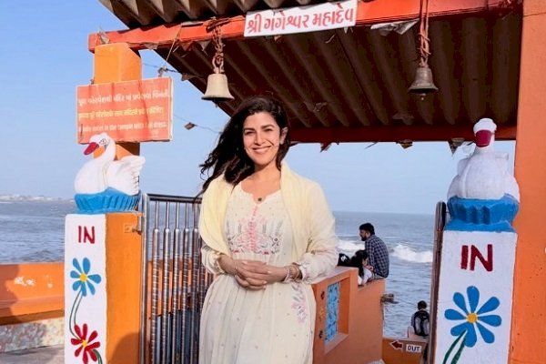 Nimrat Kaur seeks blessings at Gangeshwar Mahadev Temple in Diu on Sawan Shivratri