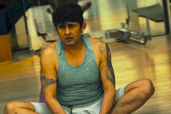 Sonu Nigam resumes his fitness journey with yoga after surgery