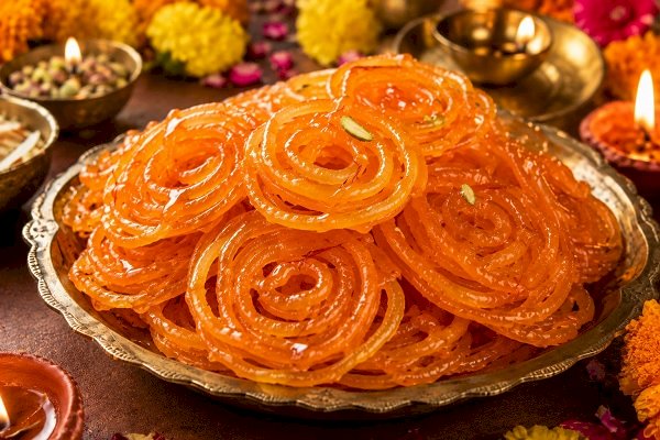 Traditional Ghee Jilebi Recipe for Festive Celebrations