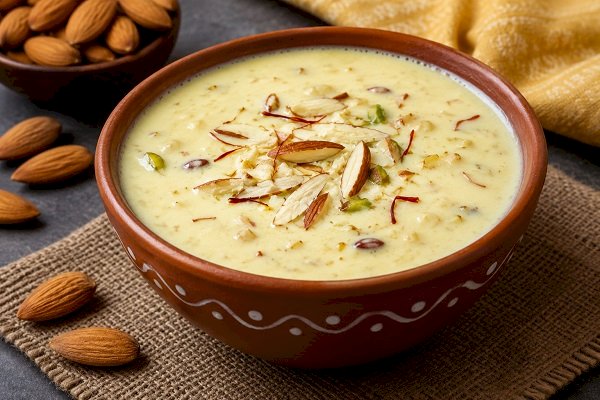 Badam Basundi Recipe: Creamy, Rich and Festive Indian Dessert