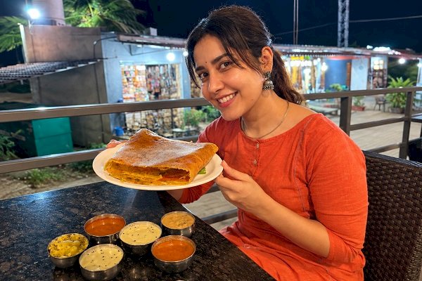 Raashii Khanna shares a glimpse of her life in Mysore, relishes dosa, goes temple hopping