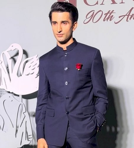 Sidhant Gupta brings back Nehru’s classic style with his iconic accessory