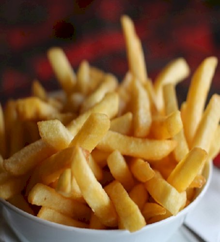 Crispy Salty Fries : A Perfect Snack for Any Time