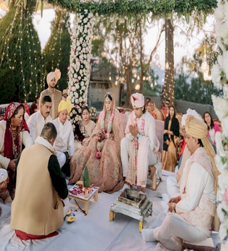 Neeraj Chopra marries Haryana's Himani Mor, a sports management student (Ld)