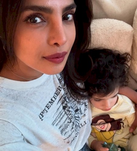 Priyanka Chopra’s daughter Malti Marie adorably does makeup, paints her tiny nails
