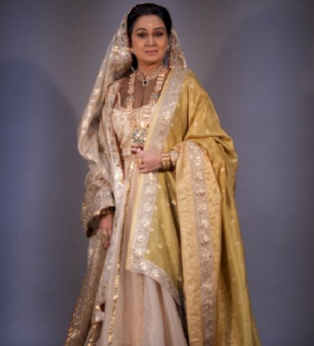 Padmini Kolhapure reflects on motherhood and the everlasting bond with her son