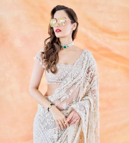 Manushi Chhillar shares her take on various beauty treatments of actresses
