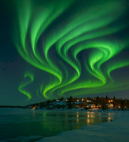 Northern Lights Over Yellowknife Lake
