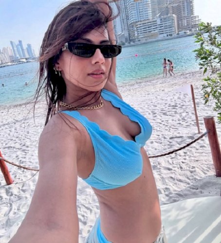 Nia Sharma bids goodbye to Dubai in style with some fun beach pics