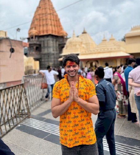 Ankit Raizada visits Kashi Vishwanath Temple, Mahakaleshwar Temple to seek blessings