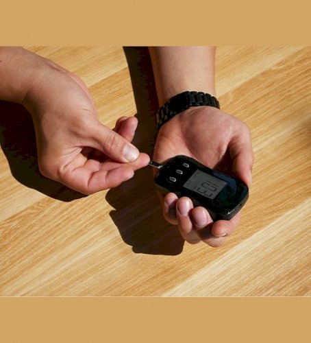 Monitoring Blood Sugar: A Small Habit with a Big Health Impact