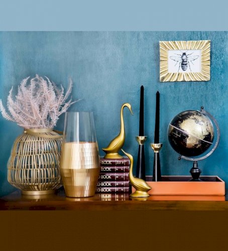 Elegant Eclecticism: A Perfect Blend of Modern and Vintage Décor