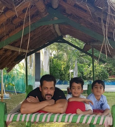 Salman Khan's strong bond with children shines through these fond memories