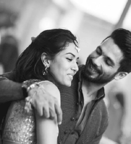 Mira Rajput shares a pic of reception card from her wedding with Shahid Kapoor 10 years ago