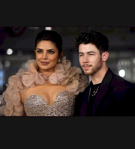 Priyanka Chopra says Nick took her over the clouds in plane on Karva Chauth