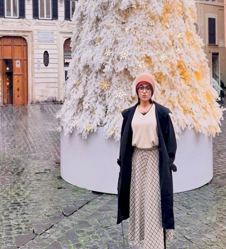 Rashmika Mandanna shares goofy vacation pics as she celebrates Christmas