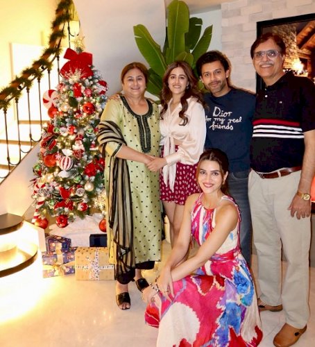 Kriti Sanon celebrates Christmas with sister Nupur & to be brother-in-law Stebin Ben
