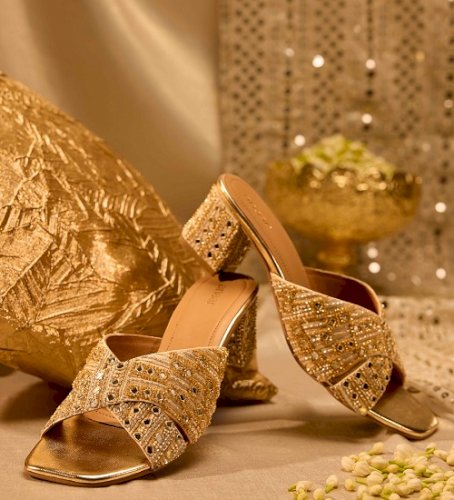 From Aisles to Evenings: World  of Anaar’s New Block Heels, Clutches & Dazzlers Collection Brings Couture Craftsmanship to Wedding Season