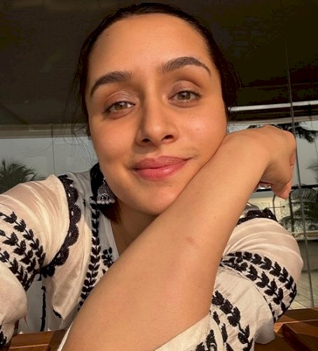 Shraddha Kapoor jokes about ‘blocking’ those who don’t like 'dhoop', shares sun-kissed photos