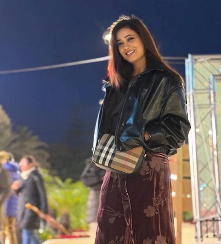 Shweta Tiwari soaks in serenity during Spain vacation