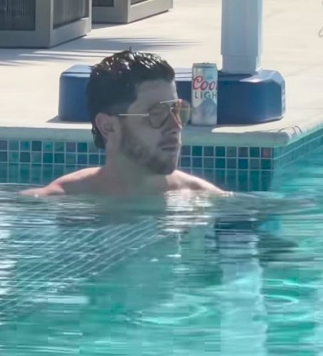 Priyanka Chopra swoons over ‘snack’ Nick Jonas as he takes a swim