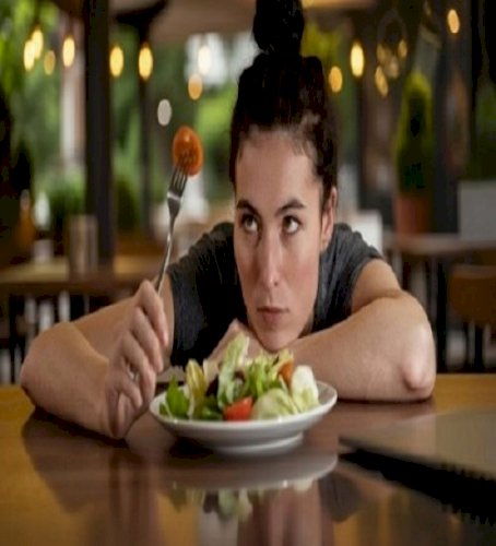 Gaining Weight Despite Eating Healthy? Take a Closer Look at These Habits