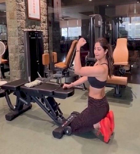 Shilpa Shetty calls Reverse Hypers one of the most underrated glute builders