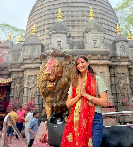 Aahana Kumra talks about her spiritual trip to Kamakhya Temple after travel hurdles