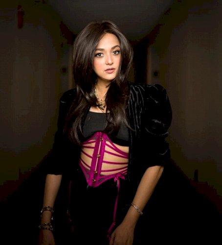 Monali Thakur releases three independent songs in a single day