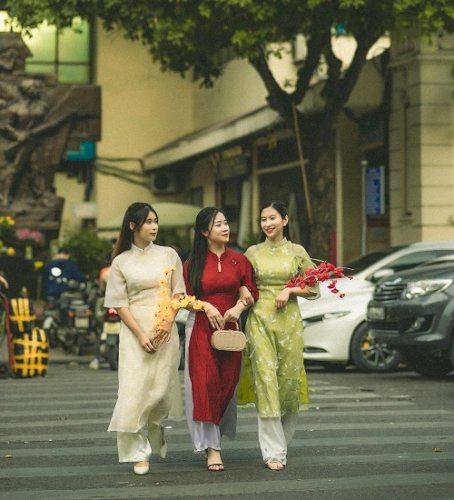 Styling Kurtis Creatively: Elevate Your Everyday Ethnic Look