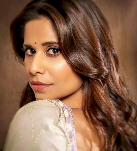 Sai Tamhankar: Like characters who have a spine