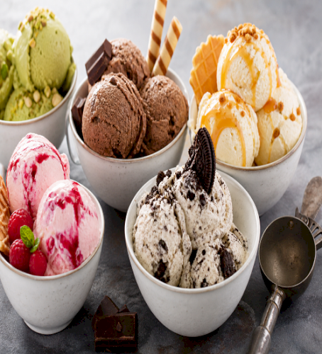 Ice Cream Recipes: Delicious Homemade Treats for Every Season
