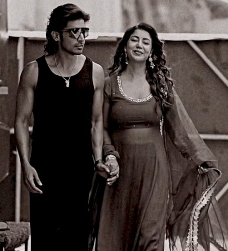 Gurmeet Choudhary calls wife Debinna Bonnerjee his 'A1 since Day 1'
