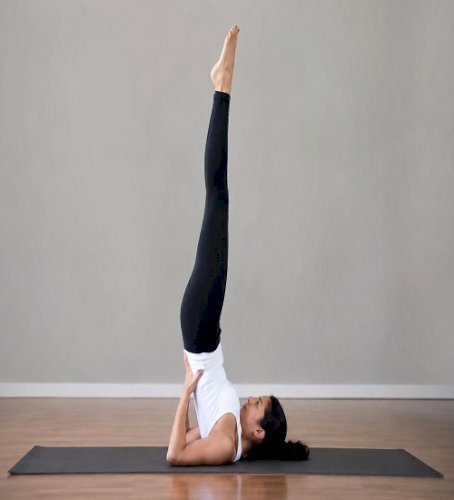 Sarvangasana is effective in eliminating the problems of aging, the practice has many benefits