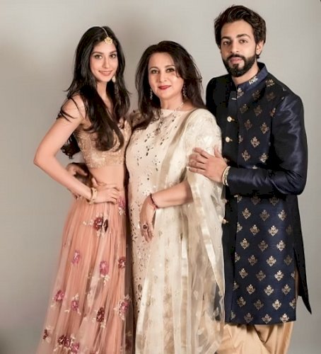 Poonam Dhillon reveals the only person who can make her cry her heart out