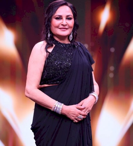 Jaya Prada recalls 'Tohfa' saree craze, reveals shops ran out of stock after sing with Jeetendra became a hit